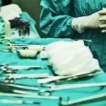 UPDATE: Chirurg de la o clinică privată, acuzat de malpraxis
