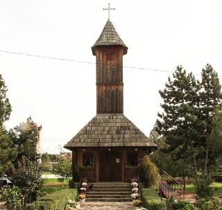 Biserica de lemn din curtea Spitalului Județean, printre cele mai vechi din județul Arad