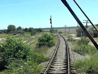 Agricultorii cer reabilitarea căii ferate de la Nădlac