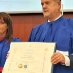 Fostul premier Adrian Năstase, „Doctor Honoris Causa“ al Universităţii „Aurel Vlaicu“