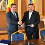 A fost semnat contractul pentru realizarea unui pod peste râul Mureș, în municipiul Arad
