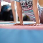 4 idei de ținute pentru ora de educație fizică