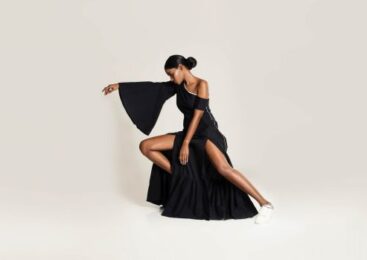 Rochia neagră – o clasică a modei, un simbol al eleganței
