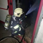 Incendiu la o fabrică din Sebiș. Doi angajaţi erau în incintă şi s-au autoevacuat