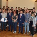Elevii Centrului Județean de Excelență Arad s-au întâlnit cu inventatorii premiați la Geneva