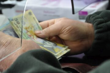 Taxele și impozitele locale majorate au crescut uşor numărul restanţierilor