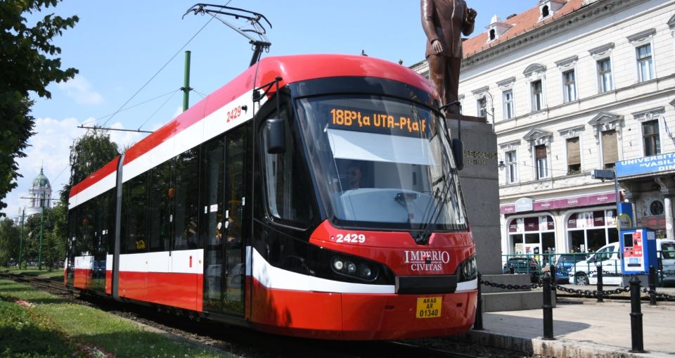 Creştere cu 77% a vânzărilor de bilete de tramvai şi autobuz faţă de anul trecut, după ieftinirea la 1 leu