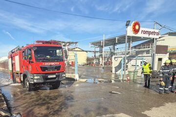 Exercițiu desfășurat la trei obiective SEVESO din localitatea Vladimirescu